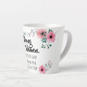 強い女性に水の色のフローラBFF カフェラテマグ (右アングル)