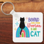 強い女性の背後には彼女の猫がいる キーホルダー (正面)