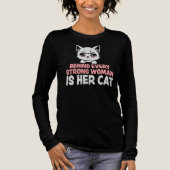 強い女性の背後には猫がいる 面白い引用 トライブレンドＴシャツ (正面)
