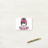 強い女性乱乳がん生存者ピンク ポストイット (デスク上)