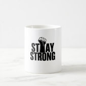 強い拳のアイコンマグ コーヒーマグカップ (中央)