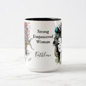 強い権限を持つ女性の個人設定マグカップ コーヒーマグカップ (中央)