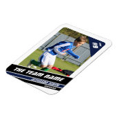 強い青の白でサッカー選手のトレーディングカード マグネット (左側)