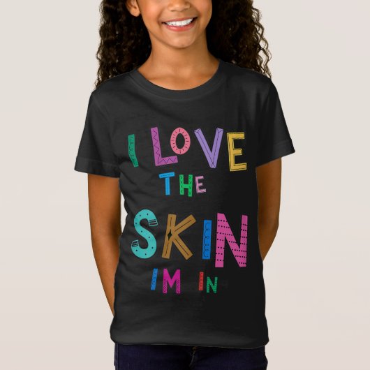 強い黒人女性アフリカAの肌が好き Tシャツ (正面)
