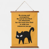 強くて勇敢な黒猫 吊り下げ型タペストリー (正面)