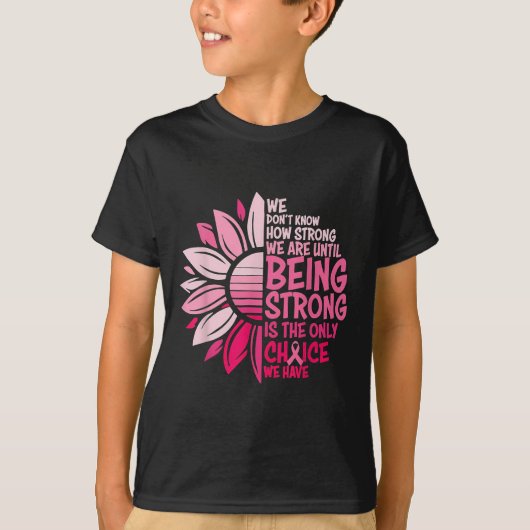強くなるまで強いとは思えない Tシャツ (正面)