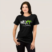 強く生きる女性の黒のインスピレーション トライブレンドTシャツ (正面全面)