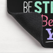 強く美しいYou - Gumstics Unicorn マウスパッド (コーナー)