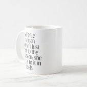 強く自信に満ちた女性を応援するフレーズ コーヒーマグカップ (正面左)