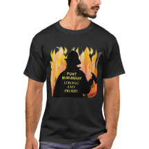 強く、誇りを持ったな城砦McMurray -人のTシャツ