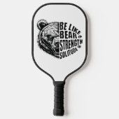 強さと孤独に耐え忍ぶようなものである ピックルボールラケット (裏面)