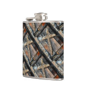 強さのクロス フラスク (左)