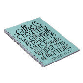 強さ及び威厳で着せられる ノートブック (右側)