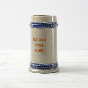 強与えく過ごす ビールジョッキ