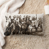 強大なスー族のヴィンテージのインディアンの戦士 ランバークッション (ブランケット)