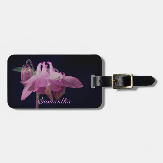 強烈なピンクのオダマキ（植物）のパーソナライズされた花 ラゲッジタグ (正面横)