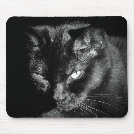 強烈な黒猫 マウスパッド (正面)