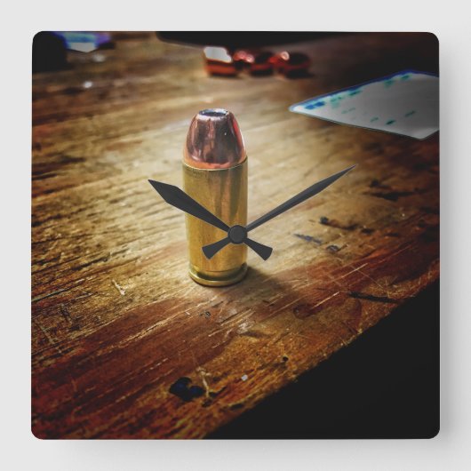 弾丸の時計 スクエア壁時計 (正面)