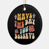 当然の日を過ごすやる気を起こさせる セラミックオーナメント (左)