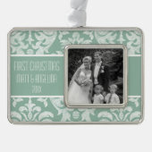 当社の初めてのクリスマス写真結婚-'または婚約 シルバープレートフレームオーナメント (正面)
