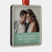 当社の初めてのクリスマス写真結婚-'または婚約 メタルオーナメント (右)