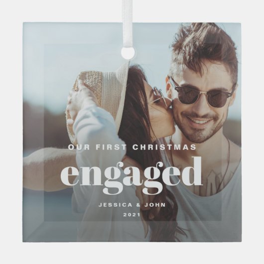 当社の初めてのクリスマス婚約したガラスフォトオーナメント ガラスオーナメント (正面)