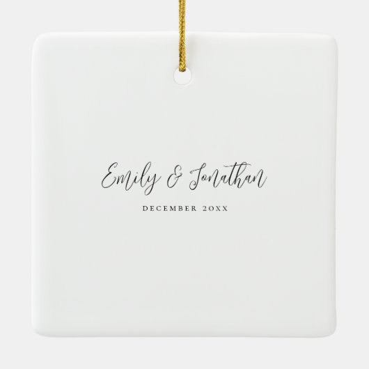 当社の初めてのクリスマス婚約したスクリプトの写真名 セラミックオーナメント (裏面)