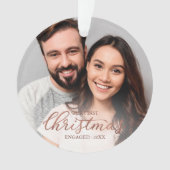 当社の初めてのクリスマス婚約したバラ金ゴールドスクリプト オーナメント (正面)