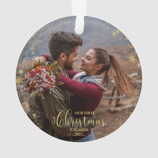 当社の初めてのクリスマス婚約した写真オーナメント オーナメント (裏面)