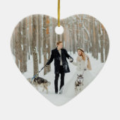 当社の初めてのクリスマス結婚したギフト金ゴールドスクリプト セラミックオーナメント (裏面)