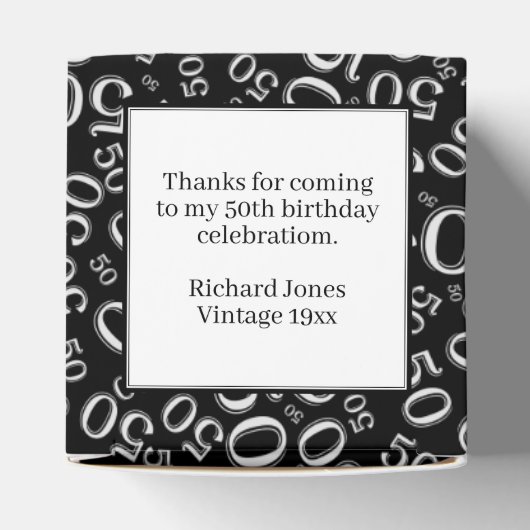 当社の文字: 50誕生日乱数ブラック/ホワイト フェイバーボックス (上部)