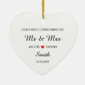 当社の結婚した初めてのクリスマスの氏名日付 セラミックオーナメント (正面)