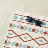 形状パタアステカーンさびティール（緑がかった色）クリーム ビーチタオル (インサイチュ)