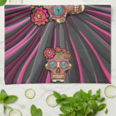 彫られた木製のルック砂糖スカルとフローラクラウン キッチンタオル (折り畳み)