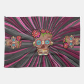 彫られた木製のルック砂糖スカルとフローラクラウン キッチンタオル (横)