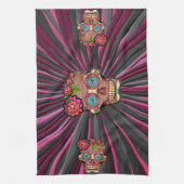 彫られた木製のルック砂糖スカルとフローラクラウン キッチンタオル (縦)