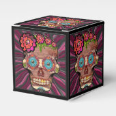 彫られた木製のルック砂糖スカルとフローラクラウン フェイバーボックス (正面サイド)