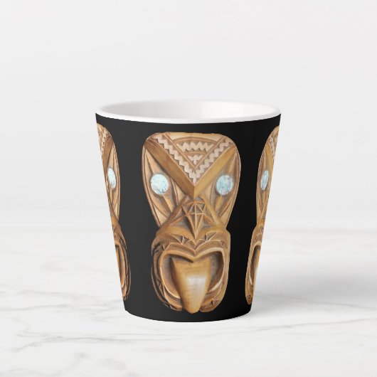 彫りマオリTiki顔サンダー_コーブ カフェラテマグ (正面)