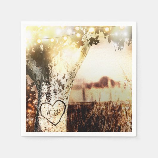 彫り素朴木&ストリングライツカントリーウェディング スタンダードカクテルナプキン (正面)