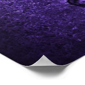 彫刻が施された石のゴシック様式の十字架（紫） ポスター (角)