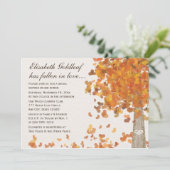 彫刻されたイニシャル ツリー フォール ブライダルシャワー 招待状 (スタンド正面)