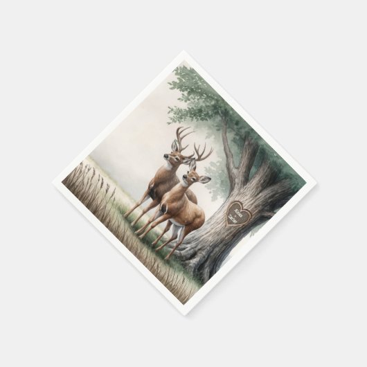 彫刻されたハートと名前を持つ2頭の鹿 スタンダードカクテルナプキン (角)