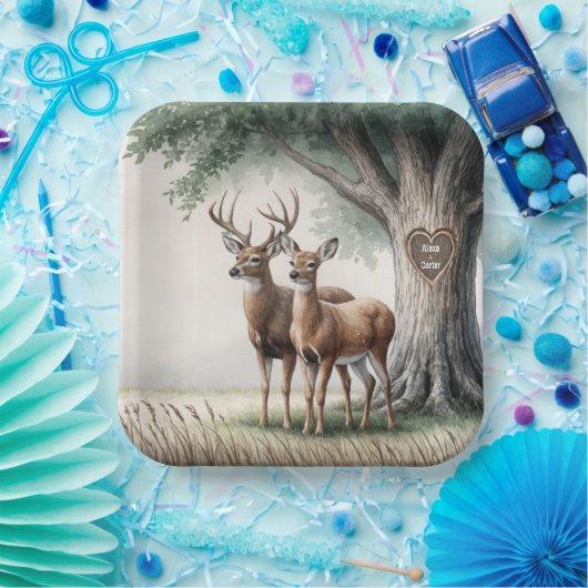 彫刻されたハートと名前を持つ2頭の鹿 ペーパープレート (パーティー)