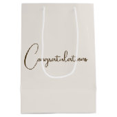 彫刻されたハートと名前を持つ2頭の鹿 ミディアムペーパーバッグ (裏面)