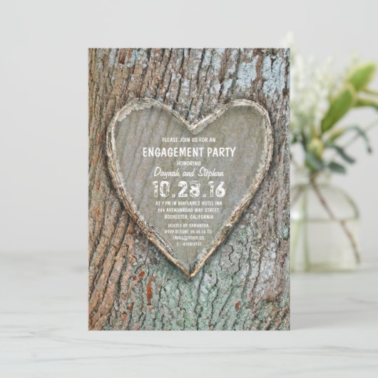 彫刻されたハート素朴なカントリーの木の婚約パーティ 招待状 (スタンド正面)