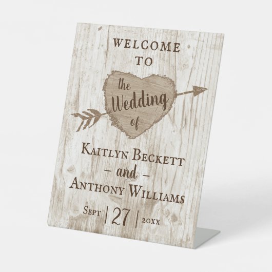 彫刻されたハート結婚のコレクション 台座サイン (正面)