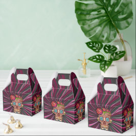 彫刻された木材のルック砂糖スカルとフローラクラウンの好意 フェイバーボックス