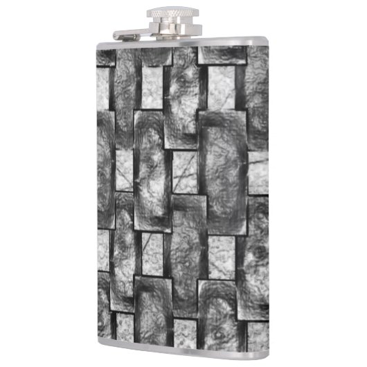 彫刻と染色された灰色の長方形のプレート フラスク (左)