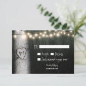 彫刻イニシャル樺の木ツリー結婚RSVPカード 出欠カード (スタンド正面)