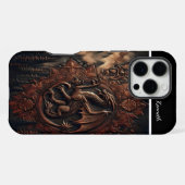 彫刻ドラゴンの山のピーク iPhoneケース (裏面横)